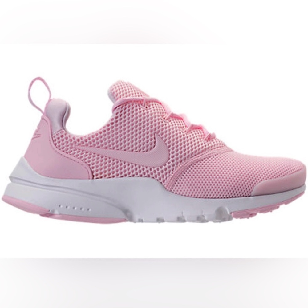 Brand New Nike Presto Fly Sneakers. Youth size 7. Women’s 8.5.